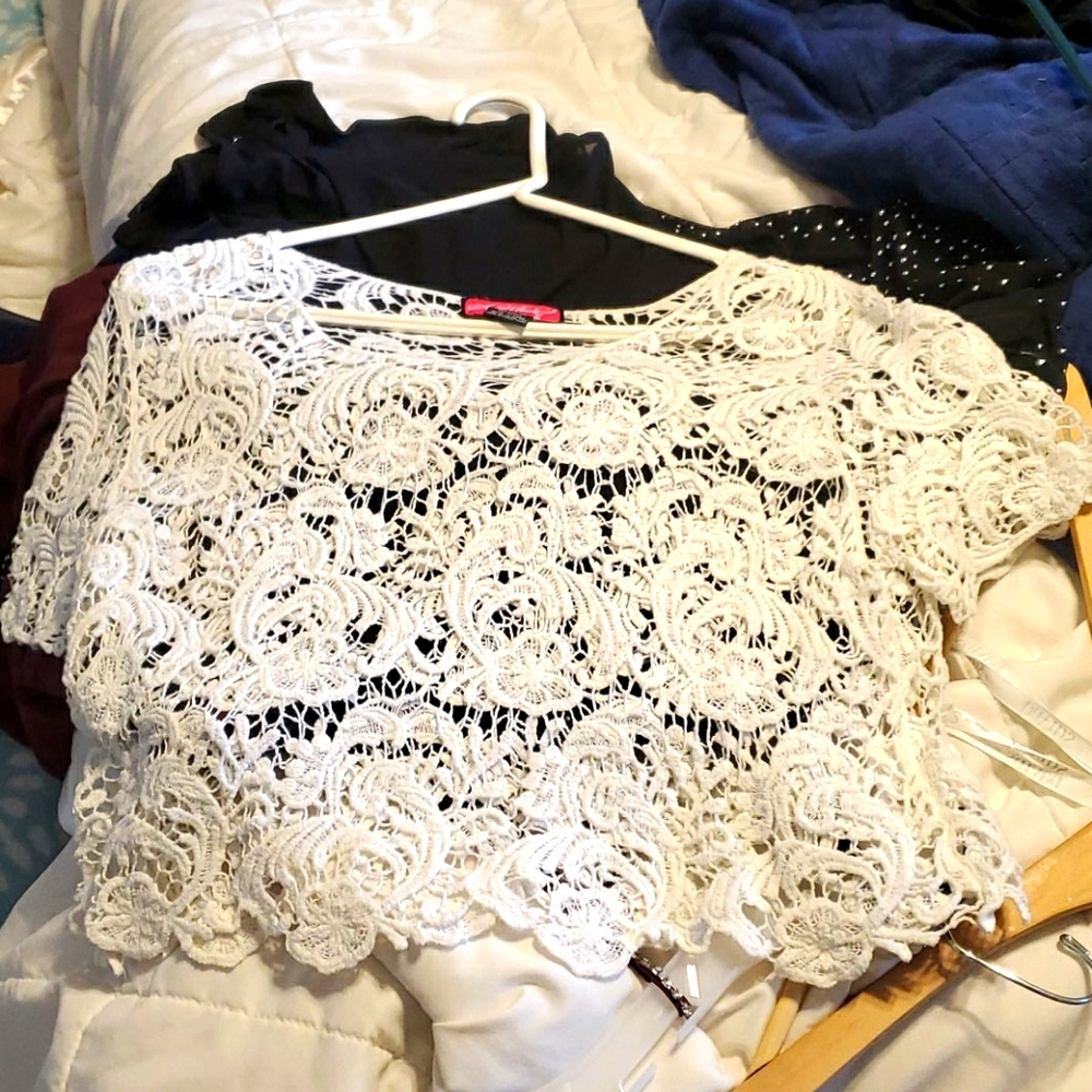Lace crop top